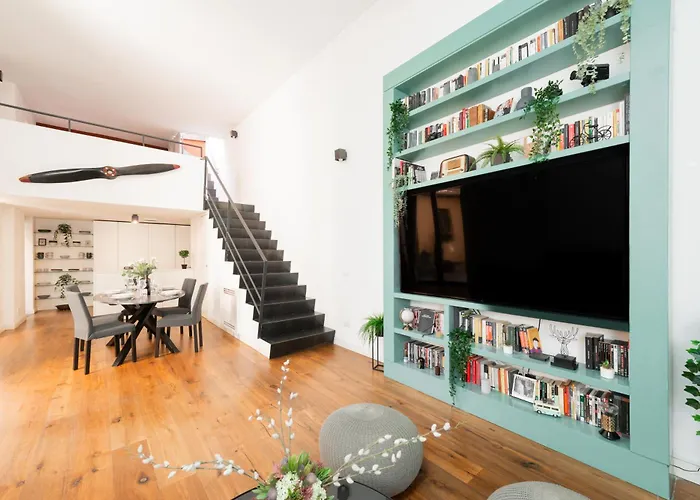 Loft Via Della Scala With Terrace
