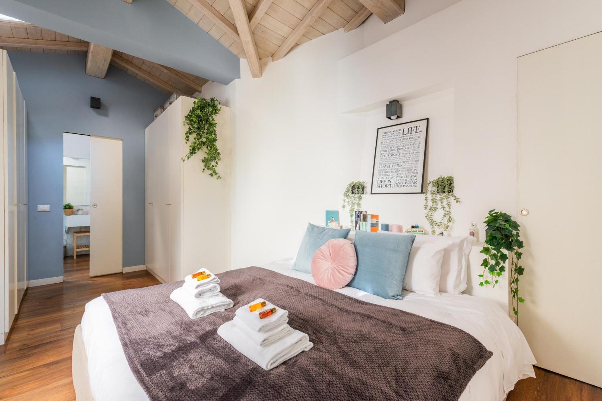 Apartment Loft Via Della Scala With Terrace *
