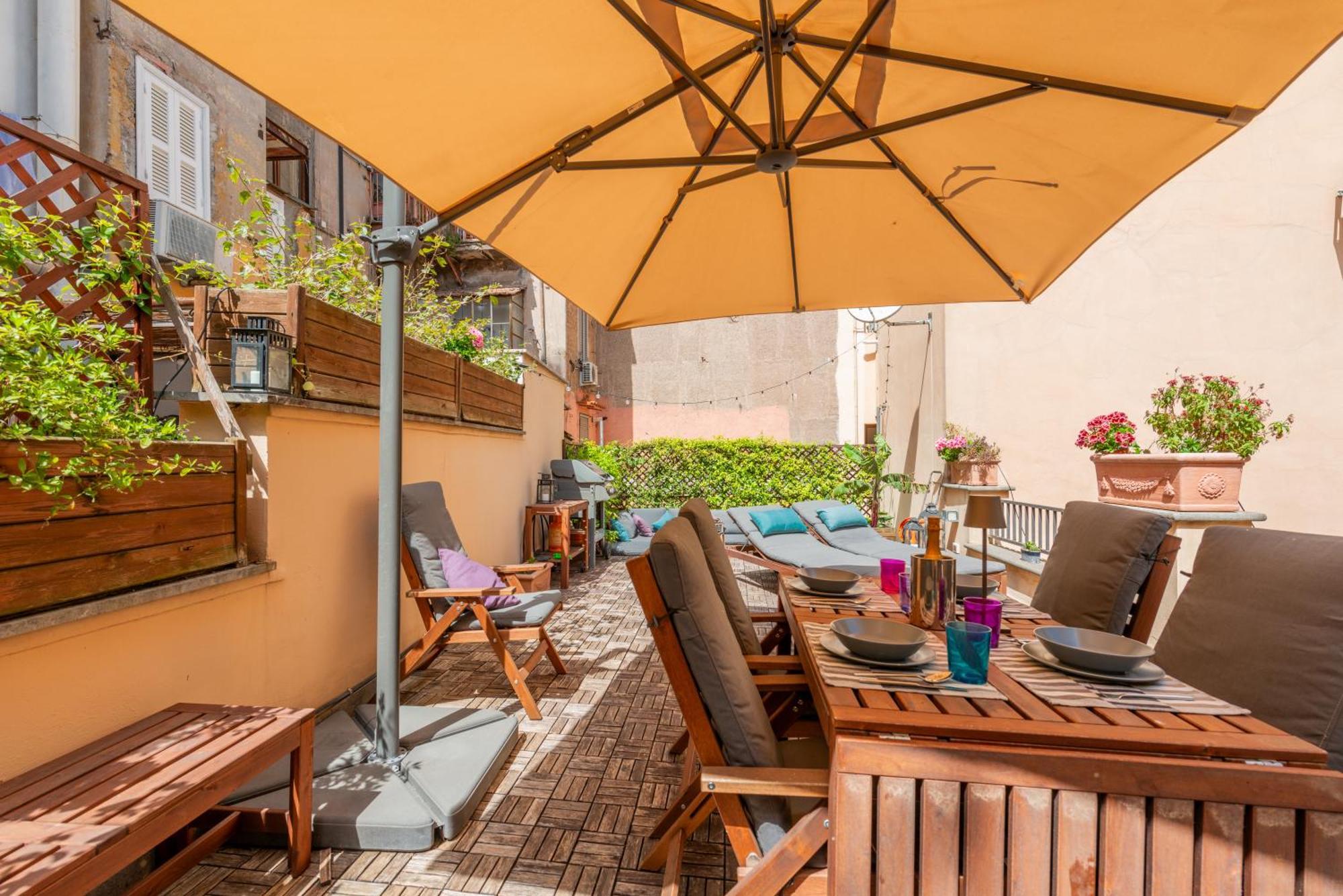 Loft Via Della Scala With Terrace Apartment
