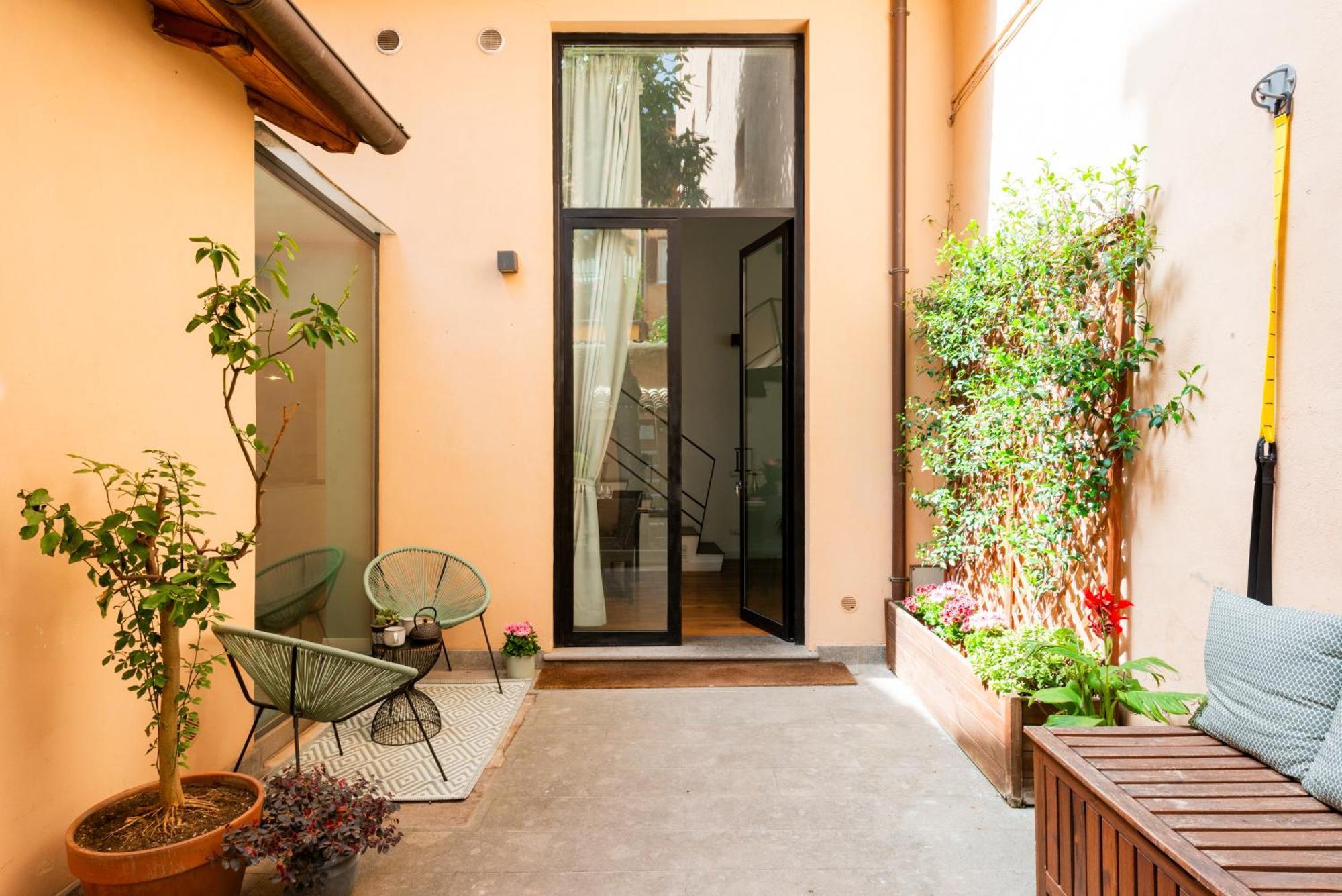 Apartment Loft Via Della Scala With Terrace